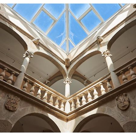 Hotel Casa Palacio Pereros Caceres Bagian luar foto